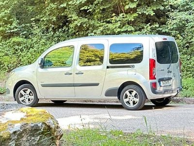 Mercedes Citan 111
