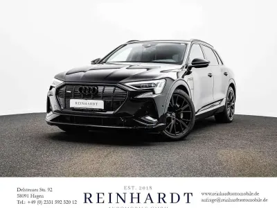 Gebraucht Audi e-tron S-Line 230 kW (313 PS) 2022 Mythosschwarz metallic SUV