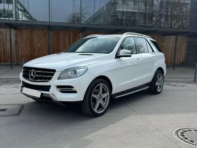 Gebraucht Mercedes ML250 204 PS (150 kW) 2014 Weiß SUV