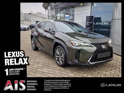 Neu Lexus UX 300h Sport Design Packet 199 PS (146 kW) 2025 Norigrün metallic SUV