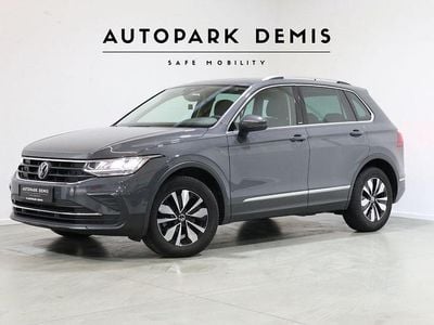 Gebraucht VW Tiguan Move 150 PS (110 kW) 2024 Grau SUV