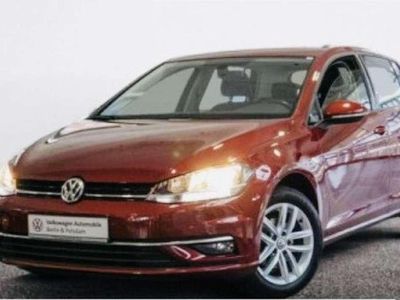 Gebraucht VW Golf VII Comfortline 116 PS (85 kW) 2019 Rot Kleinwagen