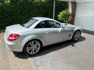 Usata Mercedes SLK200 163 CV (119 kW) 2005 Argento Cabrio