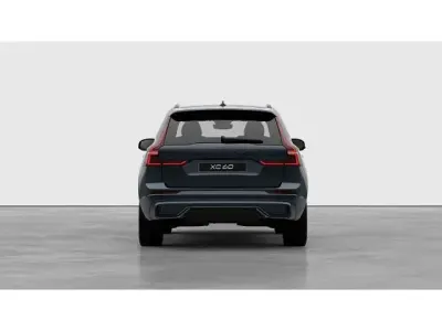 Neu Volvo XC60 Plus 250 PS (183 kW) 2026 SUV