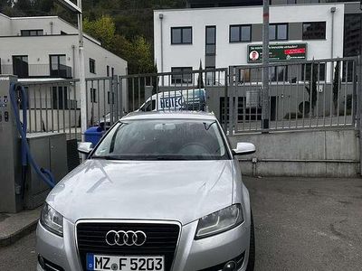 Gebraucht Audi A3 Attraction 125 PS (91 kW) 2011 Grau Kleinwagen