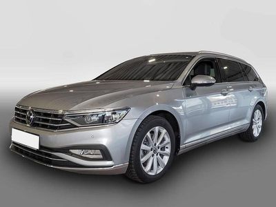 Usata VW Passat Elegance 150 CV (110 kW) 2024 Argento Station wagon