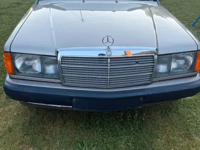 Brugt Mercedes 190 102 HK (75 kW) 1989 Andere farben Sedan