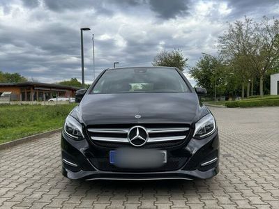 gebraucht Mercedes B180 2017