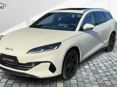 Nouă BYD Seal Comfort 212 CP (155 kW) 2025 Bej Break