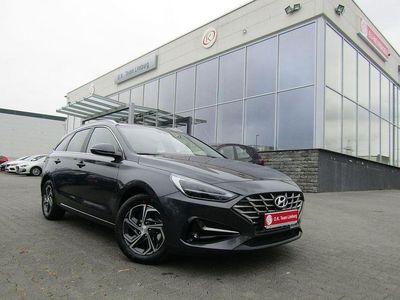 Gebraucht Hyundai i30 120 PS (88 kW) 2021 Grau Limousine