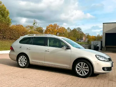 Gebraucht VW Golf VI 105 PS (77 kW) 2011 Kleinwagen