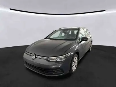 Brugt VW Golf VIII Life 131 HK (96 kW) 2023 Grå Stationcar