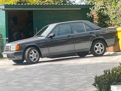 Schwarz Gebraucht 1992 Mercedes 190 Limousine | 3.900 €