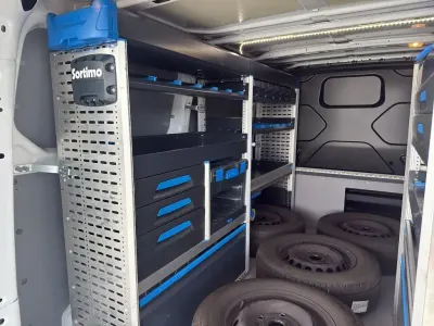 Gebraucht Ford Transit Custom 131 PS (96 kW) 2020 Weiß Van / Kleinbus