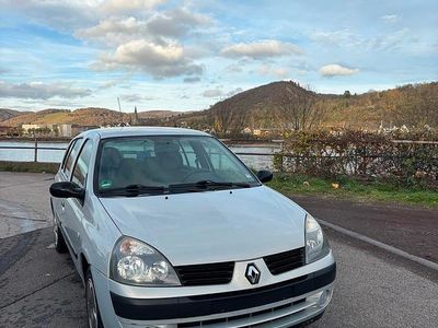 Renault Clio II