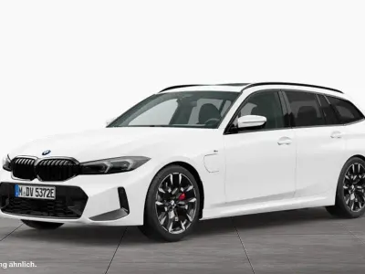 Usata BMW 330e M Sport 184 CV (135 kW) 2025 Bianco Station wagon