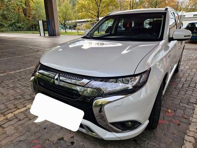 gebraucht Mitsubishi Outlander P-HEV 