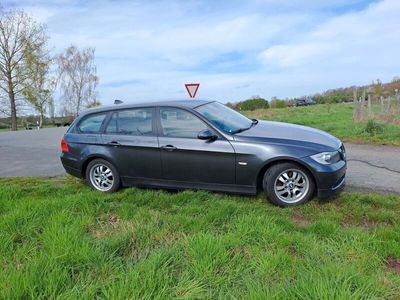 gebraucht BMW 318 e91 i