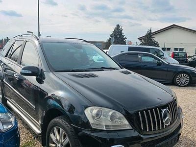 Gebraucht Mercedes ML320 224 PS (164 kW) 2005 Schwarz SUV