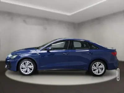 Gebraucht Audi A3 S-Line 116 PS (85 kW) 2025 Blau metallic