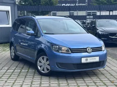Gebraucht VW Touran Trendline 105 PS (77 kW) 2012 Blau Van / Kleinbus
