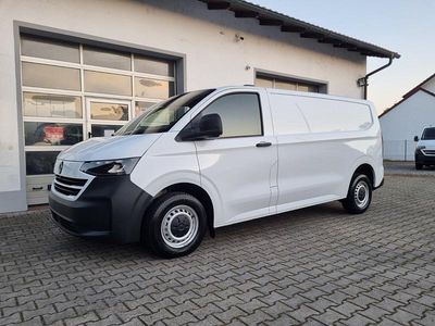 Gebraucht VW Transporter 150 PS (110 kW) 2025 Weiß Van