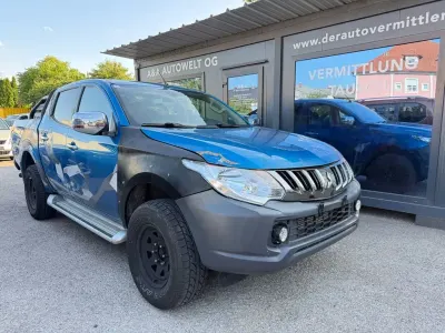 Gebraucht Mitsubishi L200 Plus 181 PS (133 kW) 2017 Blau Pickup