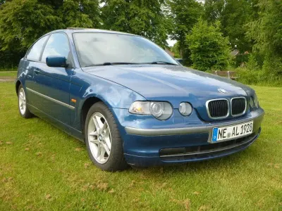 Gebraucht BMW 325 Sport Line 192 PS (141 kW) 2001 Blau Coupé