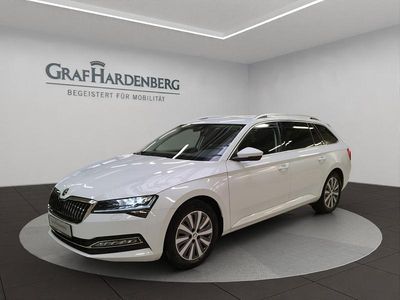 Gebraucht Skoda Superb Style 150 PS (110 kW) 2022 Weiß Kombi
