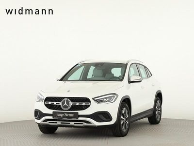 Mercedes GLA200
