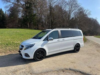 Gebraucht Mercedes V300 Avantgarde Edition 237 PS (174 kW) 2023 Weiß Van / Kleinbus