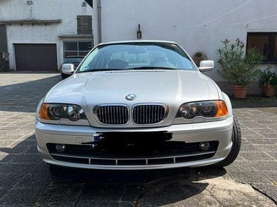BMW 323