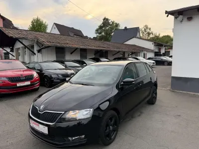 Gebraucht Skoda Rapid Cool Edition 95 PS (69 kW) 2018 Cerna magic/black magic Kleinwagen