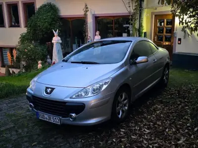 Gebraucht Peugeot 307 CC 140 PS (102 kW) 2006 Silber Cabrio