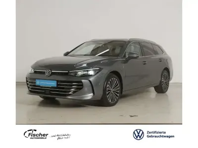 Gebraucht VW Passat Elegance 204 PS (150 kW) 2025 Grau Kombi