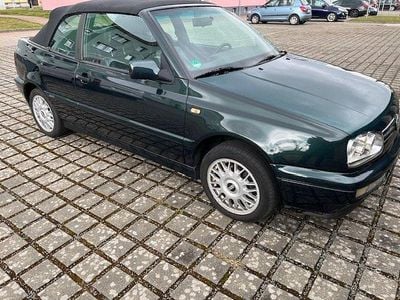 Usata VW Golf 115 CV (84 kW) 1996 Verde Cabrio