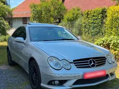 Gebraucht Mercedes CLK320 Avantgarde 218 PS (160 kW) 2004 Silber Coupé