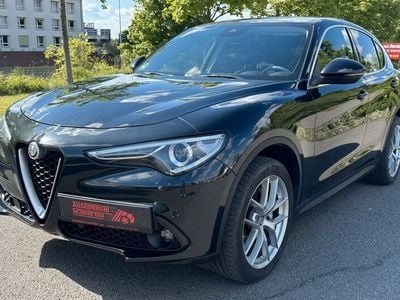 Gebraucht Alfa Romeo Stelvio Super 209 PS (153 kW) 2017 Colore esterno (nero vulcano, SUV