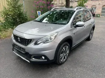 Gebraucht Peugeot 2008 Crossway 110 PS (80 kW) 2018 Grau SUV