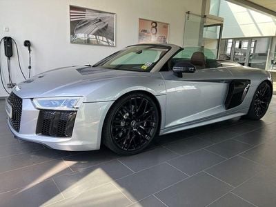 Second-hand Audi R8 Spyder Sport 540 CP (397 kW) 2017 Argintiu Cabrio