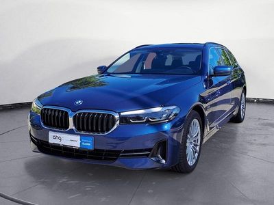 Blau Gebraucht 2021 BMW 530e Kombi | 28.220 € (Superpreis)