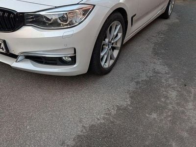 Gebraucht BMW 325 Gran Turismo Luxury Line 218 PS (160 kW) 2014 Weiß Limousine