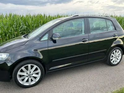 Gebraucht VW Golf VI Team 122 PS (89 kW) 2010 Schwarz Kleinwagen