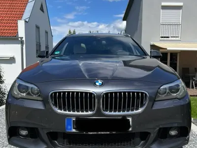 Gebraucht BMW 530 M Sport 258 PS (189 kW) 2015 Grau Kombi