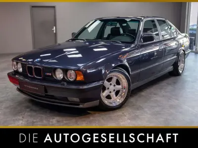 Brugt BMW M5 Performance 315 HK (231 kW) 1991 Blå Sedan