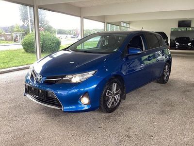 Toyota Auris Hybrid