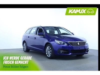 Gebraucht Peugeot 308 Allure 131 PS (96 kW) 2021 Blau Kombi