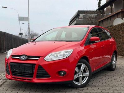 Usata Ford Focus 125 CV (91 kW) 2013 Rosso Station wagon