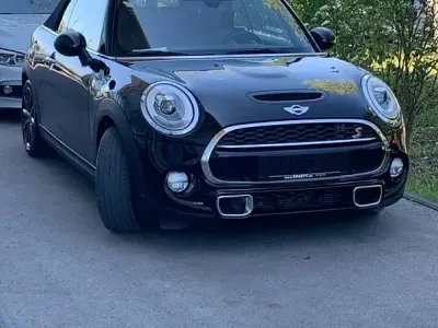 Gebraucht Mini Cooper S Cabriolet 192 PS (141 kW) 2016 Schwarz Cabrio