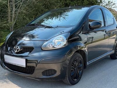 Usata Toyota Aygo 68 CV (50 kW) 2009 Nero Utilitaria